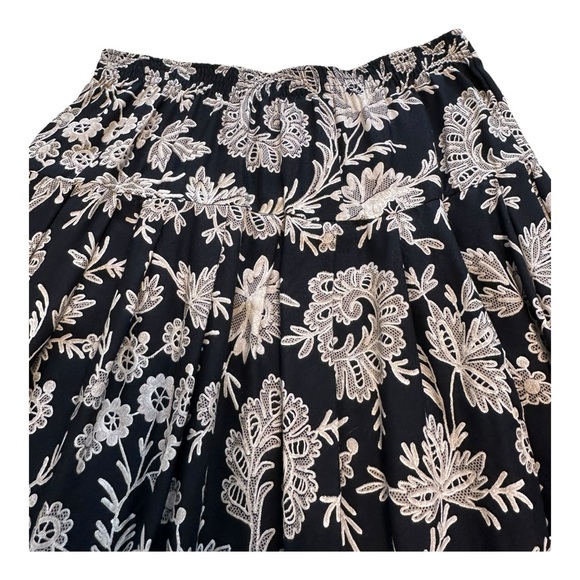 Vintage D’Allaird’s Floral Skirt - Size 14 - Picture 4 of 7